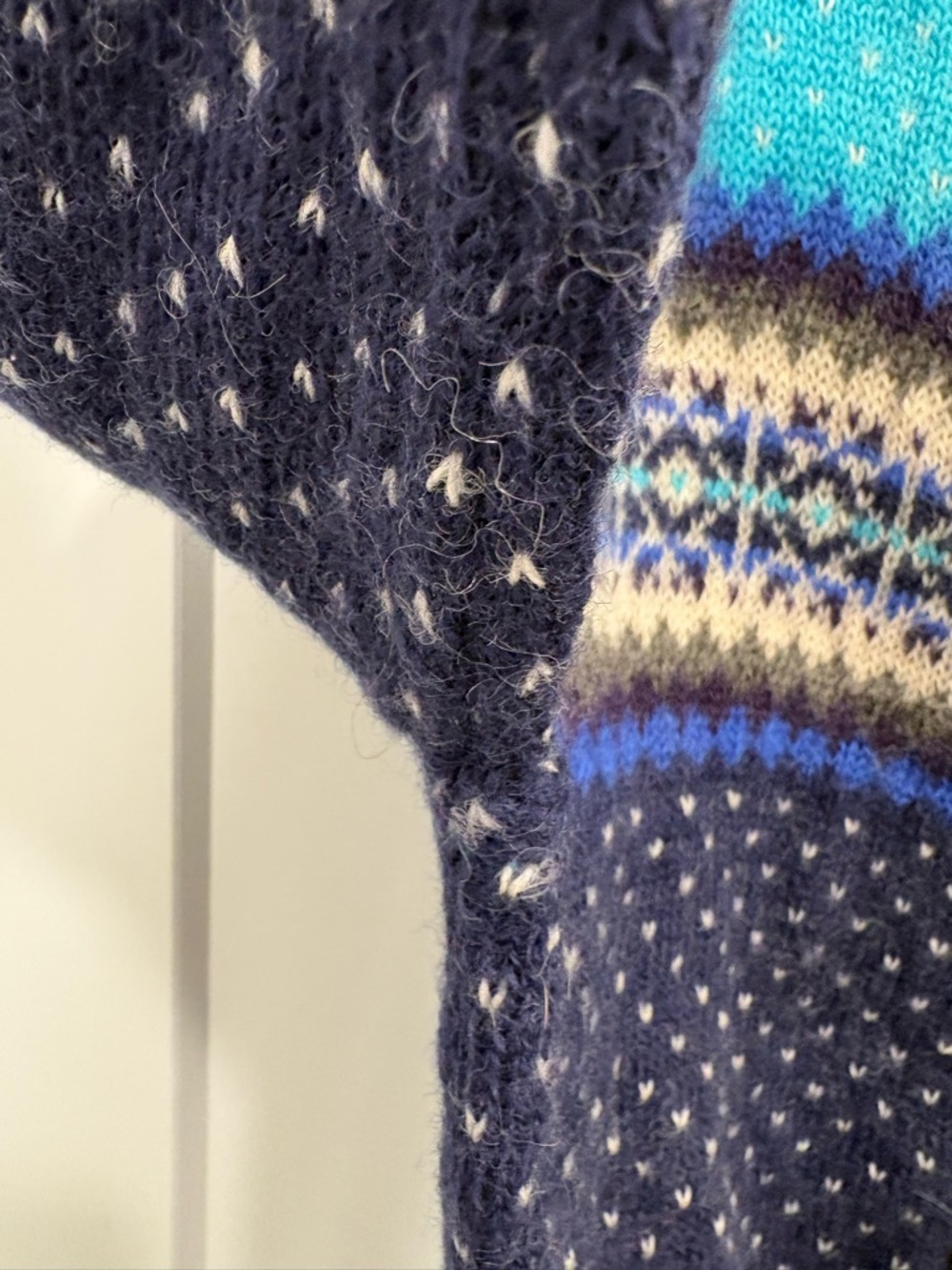 Vintage 90s Gap 100% Wool Blue Fair Isle Nordic Style Knit Cardigan Size Small - Picture 12 of 12